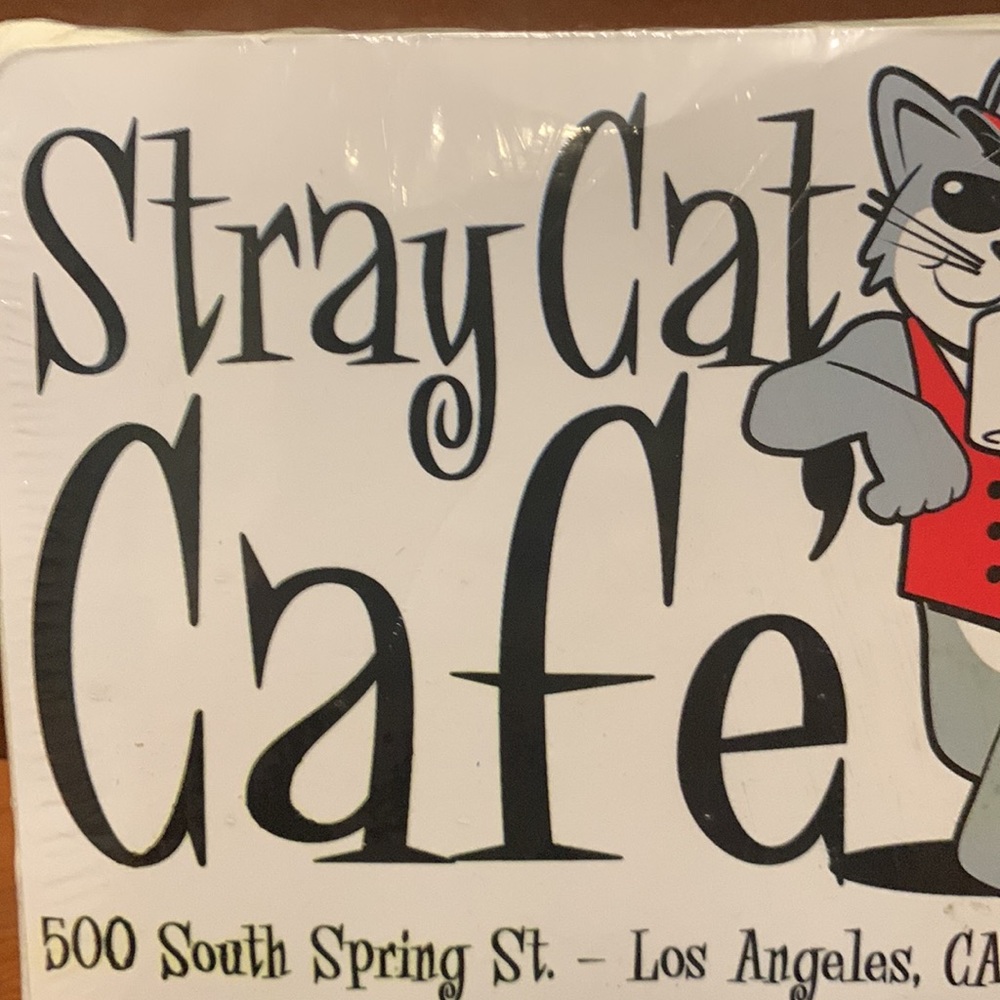 Vintage Stray Cat Cafe Tee Shirt medium unopened - Picture 3 of 5